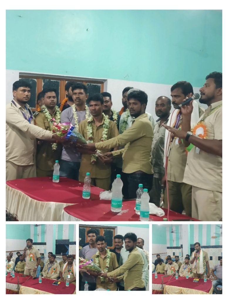 নিজেদের অধিকার ও স্বীকৃতি দাবিতে একজোট ড্রাইভার সংগঠন 1 September 1, 2024 September 1, 2024 IMG 20240901 194320
